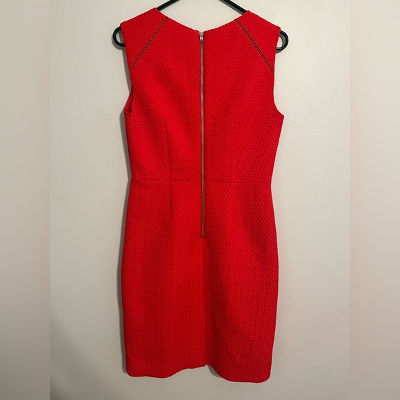 j crew dress in lovely orange red color size 8 approx knee length - Picture 3 of 3